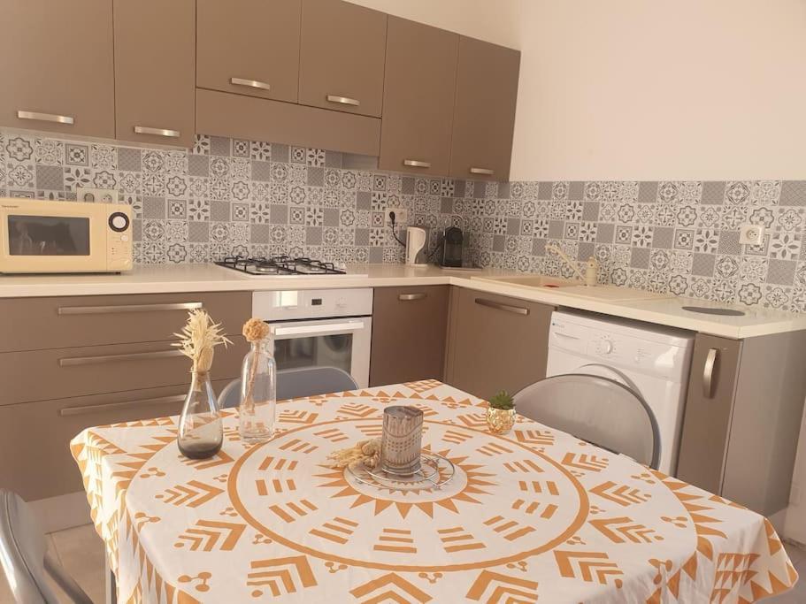 Studio Mitoyen A La Campagne Vue Sur La Mer Cargèse Екстериор снимка